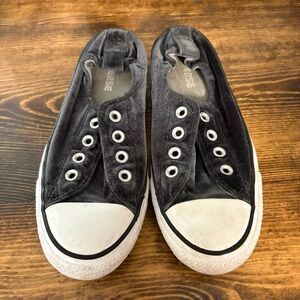 Converse‎ Blue Velvet Scrunch Back Sneakers Size 8